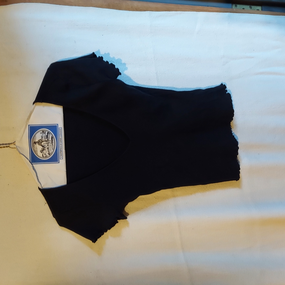 Forever 21 Black Fitted Cap Sleeve Bodysuit